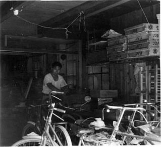 創業100年